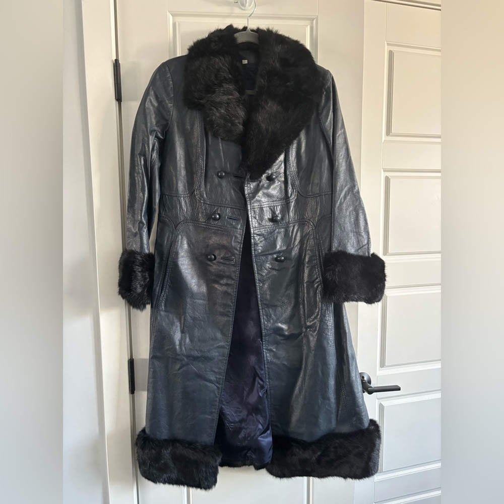 Vintage Genuine Leather & Fur Coat | Navy & Black | Luxe Statement Outerwear - Picture 2 of 8